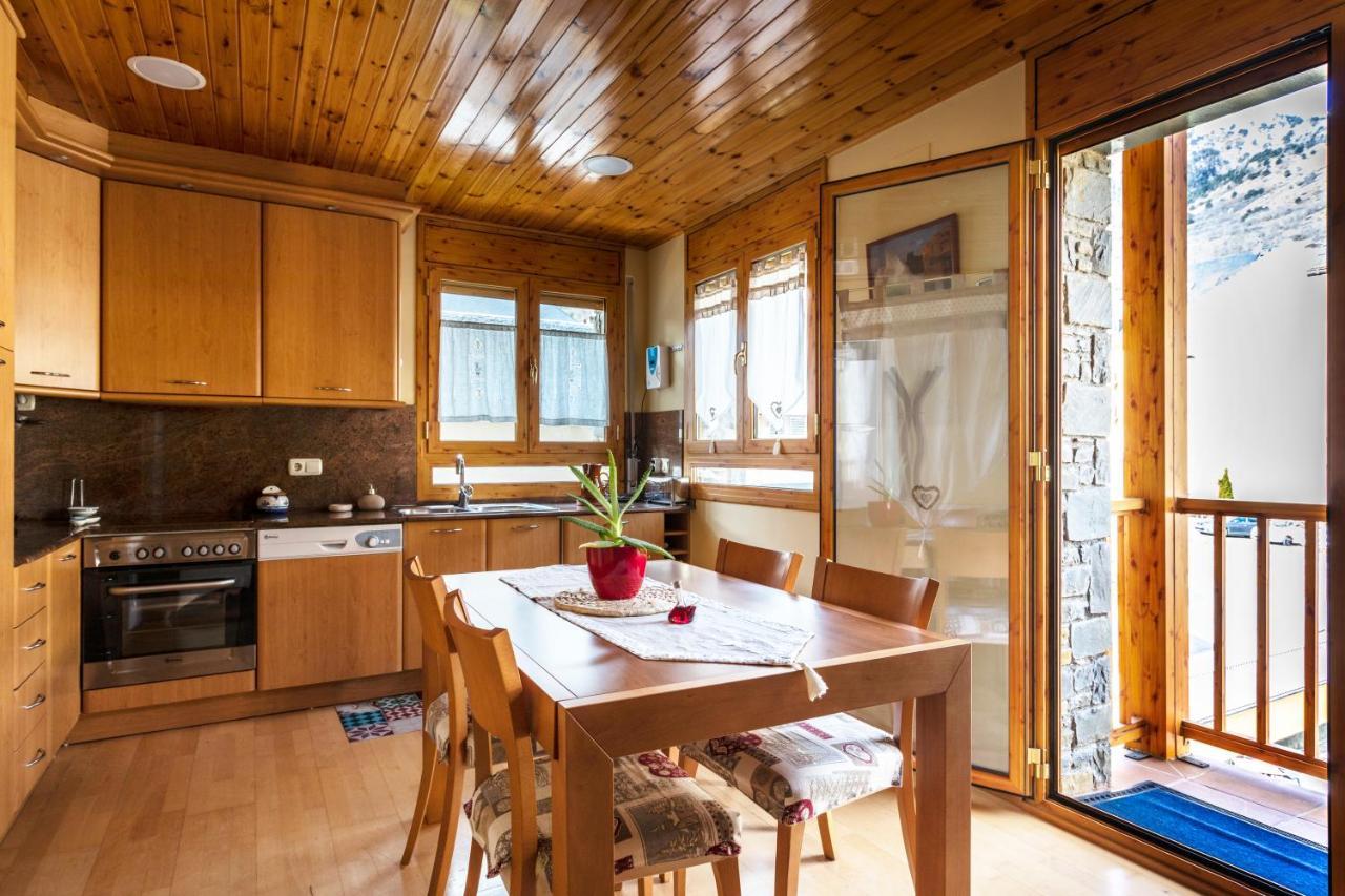 Apartamento En Vielha Dış mekan fotoğraf